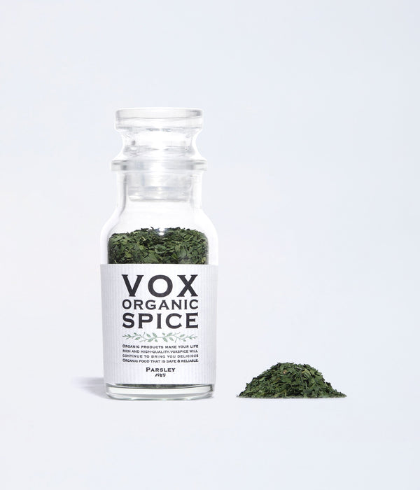 「VOX ORGANIC SPICE 」瓶入りのパセリ