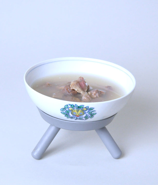 ジビエ鹿肉やわらかおにくたっぷりスープ　器によそった様子
